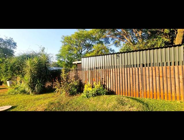 6 BEDROOM HOUSE FOR SALE IN WIERDA PARK